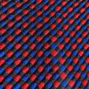 𝅺SILK tie from Huntington. Made in USA. Well-made mint condition. Gorgeous.